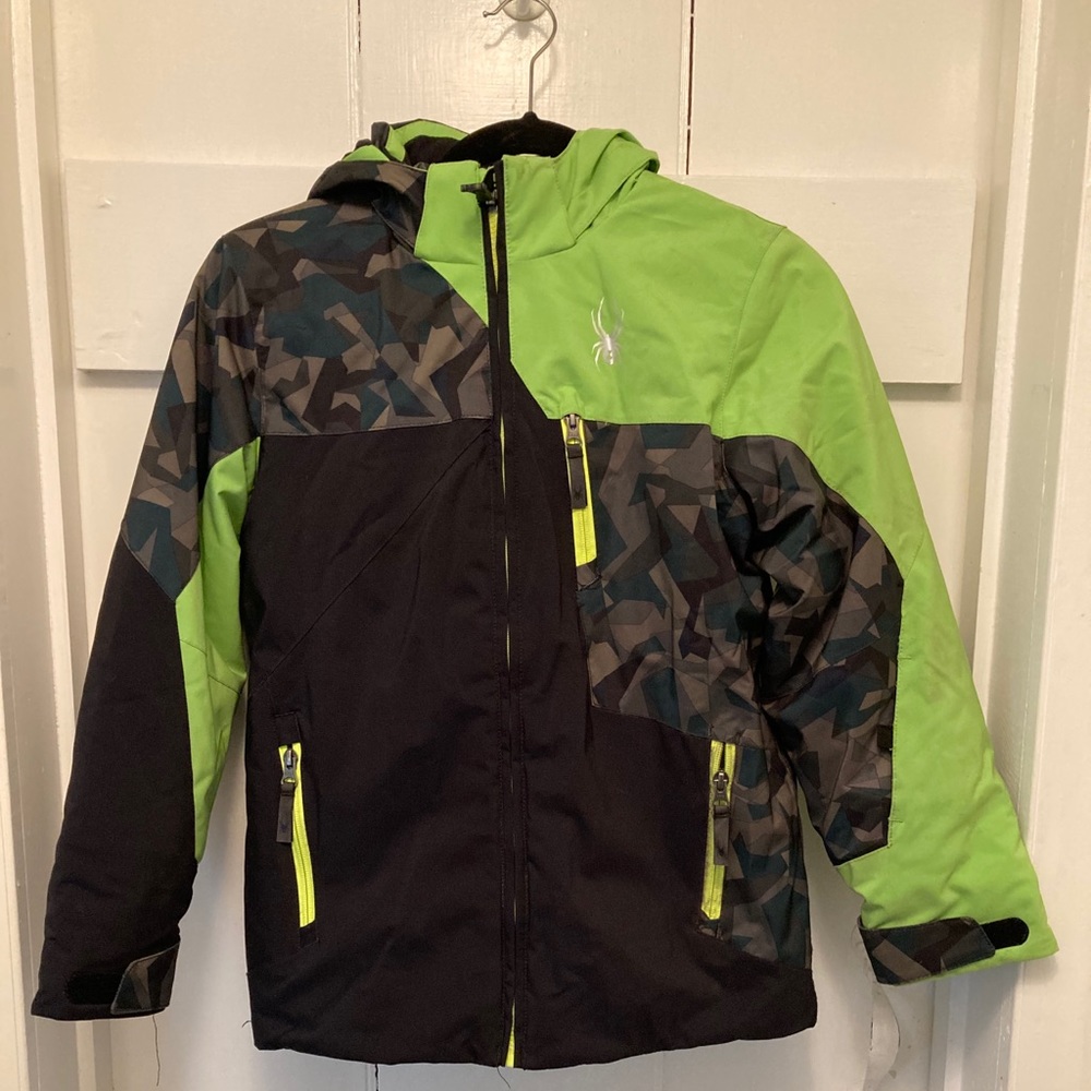 Spyder ski jacket kids size 12 with hood.